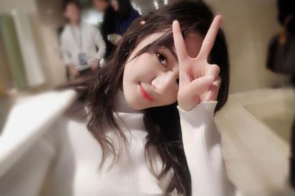 高冷男生喜歡什么樣的女生 高冷男生喜歡什么類(lèi)型的女生