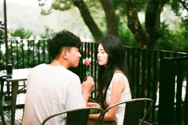 害怕戀愛算不算病 為什么會(huì)害怕談戀愛