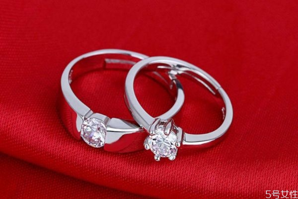男人遇到未來老婆是什么感覺 男生認定你當(dāng)老婆表現(xiàn)
