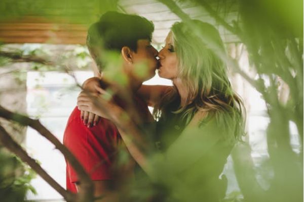男人不愛你的九個特征 當(dāng)你開始懷疑他不愛你就是不愛了