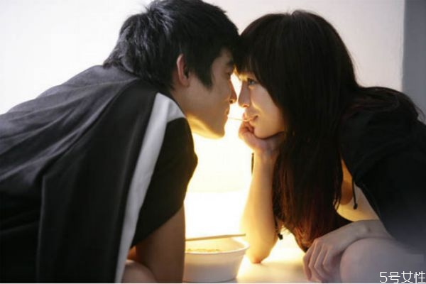冷靜期如何發(fā)信息 情侶冷靜不要超過(guò)幾天