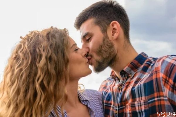 分手后挽回女友的話(huà) 分手后如何讓挽回