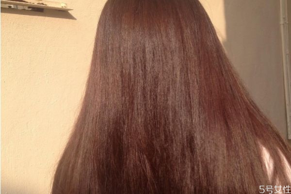 怎樣用海娜粉染發(fā) 海娜粉怎么調制不掉色