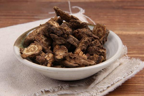 羌活有補(bǔ)腎的功效嗎 羌活有幾個品種