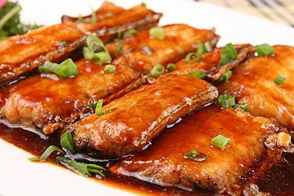 帶魚(yú)的嘌呤高不高 帶魚(yú)是熱性的還是涼性的
