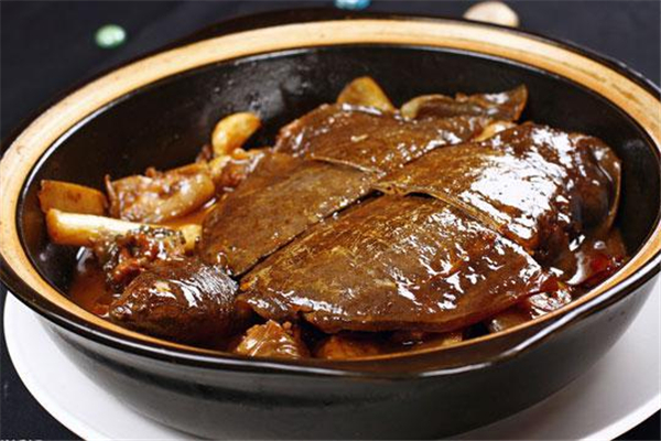 甲魚可以和雞一起燉嗎 甲魚和什么煲湯最有營(yíng)養(yǎng)