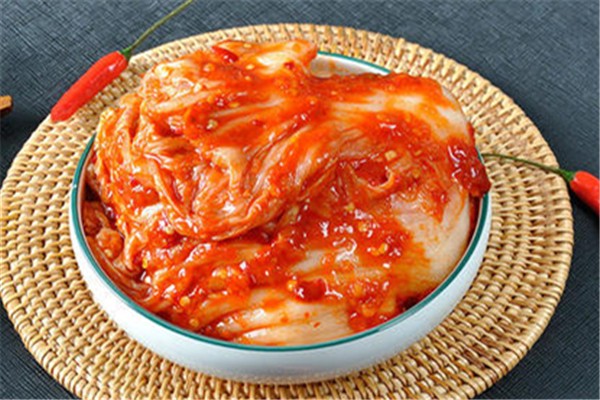 辣白菜不放魚(yú)露嗎 辣白菜可以炒什么菜