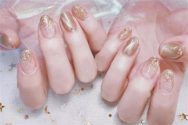 貓眼美甲要用專門(mén)的指甲油嗎 貓眼美甲要做多久