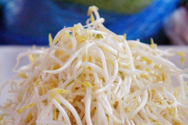 黃豆芽有什么營(yíng)養(yǎng)價(jià)值 黃豆芽會(huì)中毒嗎