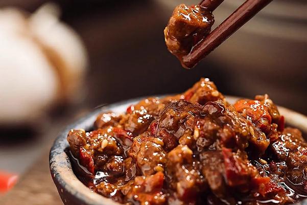 牛肉醬開(kāi)封后可以放多久 牛肉醬的吃法有哪些