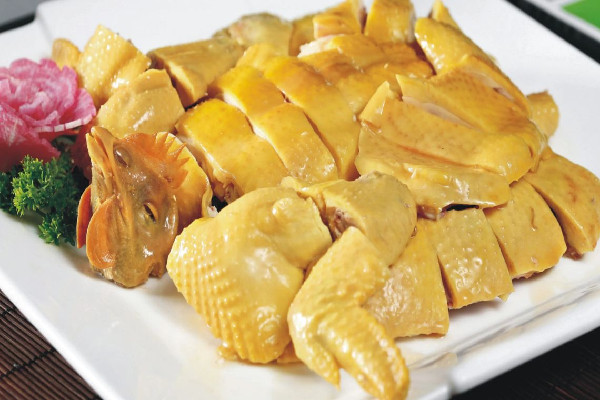 白切雞是哪里的特產 白切雞是粵菜嗎