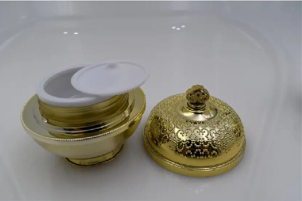 貴婦膏要不要避開(kāi)眼周圍 貴婦膏的正確用法
