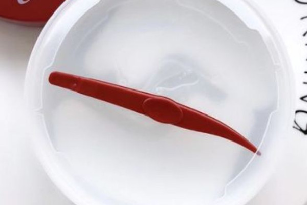 蛇毒眼膜是哪個(gè)國家的 蛇毒眼膜屬于什么檔次